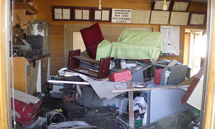 震災直後の旧事務所
